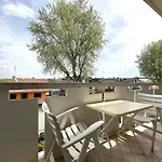 Db Residence Con Piscina-Carraro Immobiliare Jesolo-Family Apartments